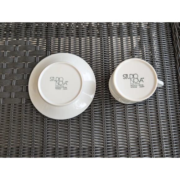 Mikasa Studio Nova Bamboo White Cup & Saucer Fine China M2050 Embossed, Set of 8 - Picture 4 of 5